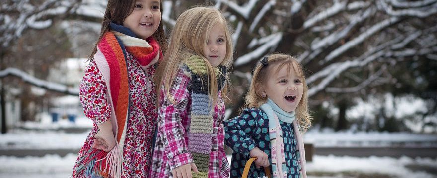 Ważny temat: Nie zmuszaj dziecka do buziaków na rodzinnych spotkaniach!