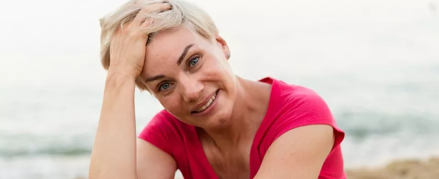 Uderzenia gorąca podczas menopauzy — czy są groźne?