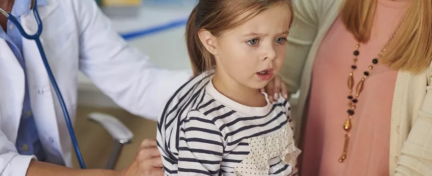Coraz więcej przypadków RSV u dzieci. Jakie są objawy?