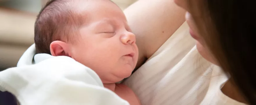 Jak pobrać mocz do badania niemowlakowi?